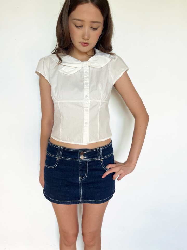 Bow short-sleeved blouse in white/light pink